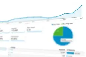 Analytics chart showing visitor growth trends and returning customer data for online digital product sales.